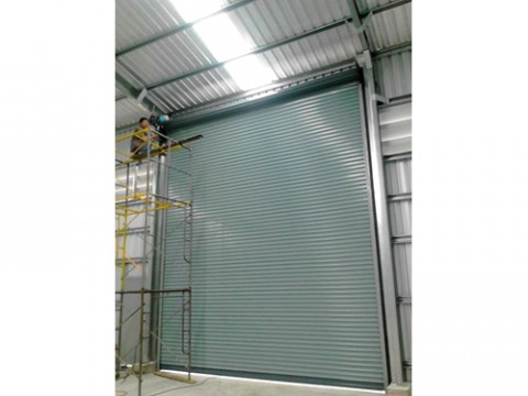 โรลลิ่งชัตเตอร์ แบบมือดึง